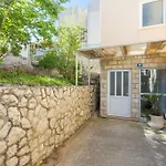 Apartment Lapad Rest And Relax